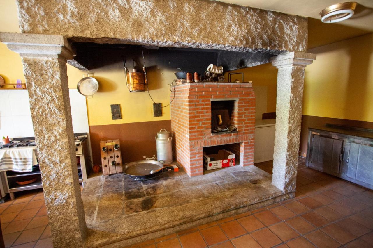 Espectacular Casa Con Piscina En Allariz Buitenkant foto